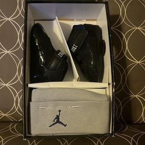 Jordan 12 retro gift pack